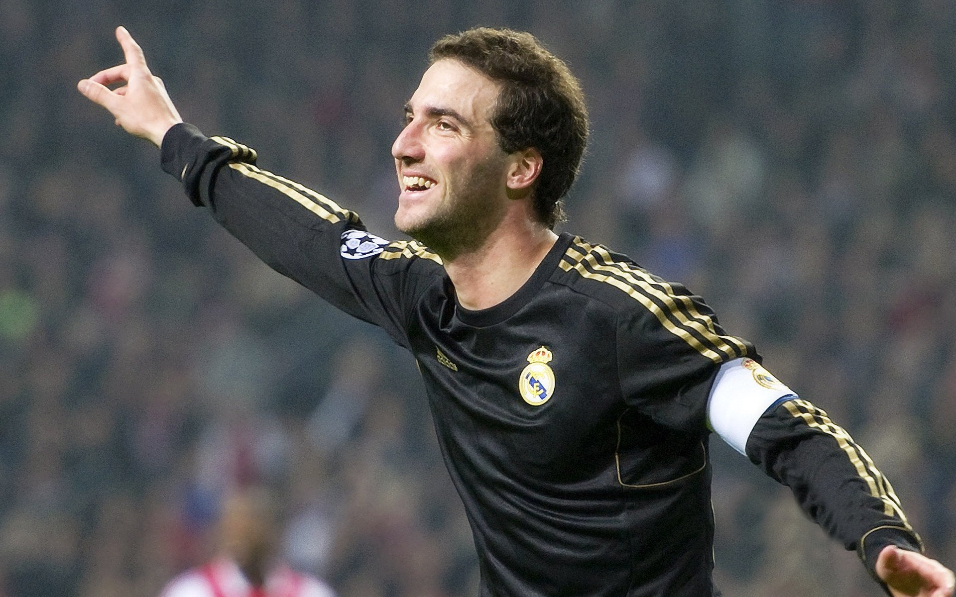 kaiyun-三届DPOY沦落到亚洲联赛，只为圆一个梦？，dpoy历届